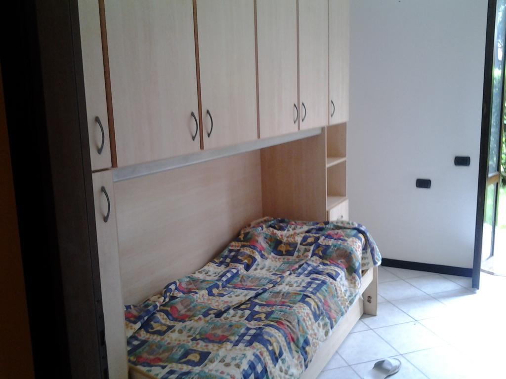 Villetta Rossini Appartamento Da Condividere Con Me Luciano Servizio Ospiti Taxi Driver Navetta No Wifi 2 Camera Da Letto Per 5 Persone Valbrembo Luaran gambar