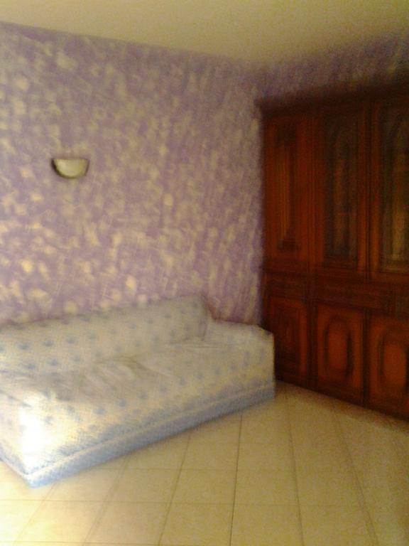 Villetta Rossini Appartamento Da Condividere Con Me Luciano Servizio Ospiti Taxi Driver Navetta No Wifi 2 Camera Da Letto Per 5 Persone Valbrembo Luaran gambar